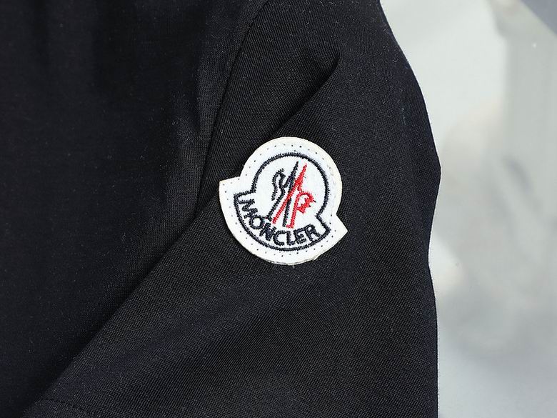 Moncler M-3XL 2b8219